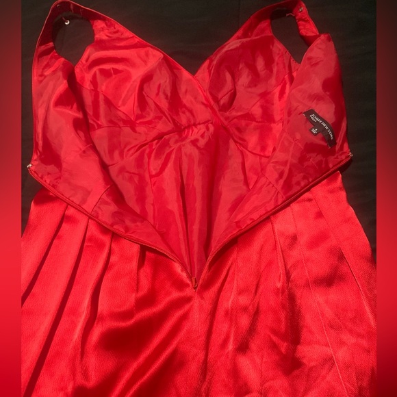 ❤️ $10 Flash Sale Jones New York Red Silky Slip Dress - Picture 4 of 11